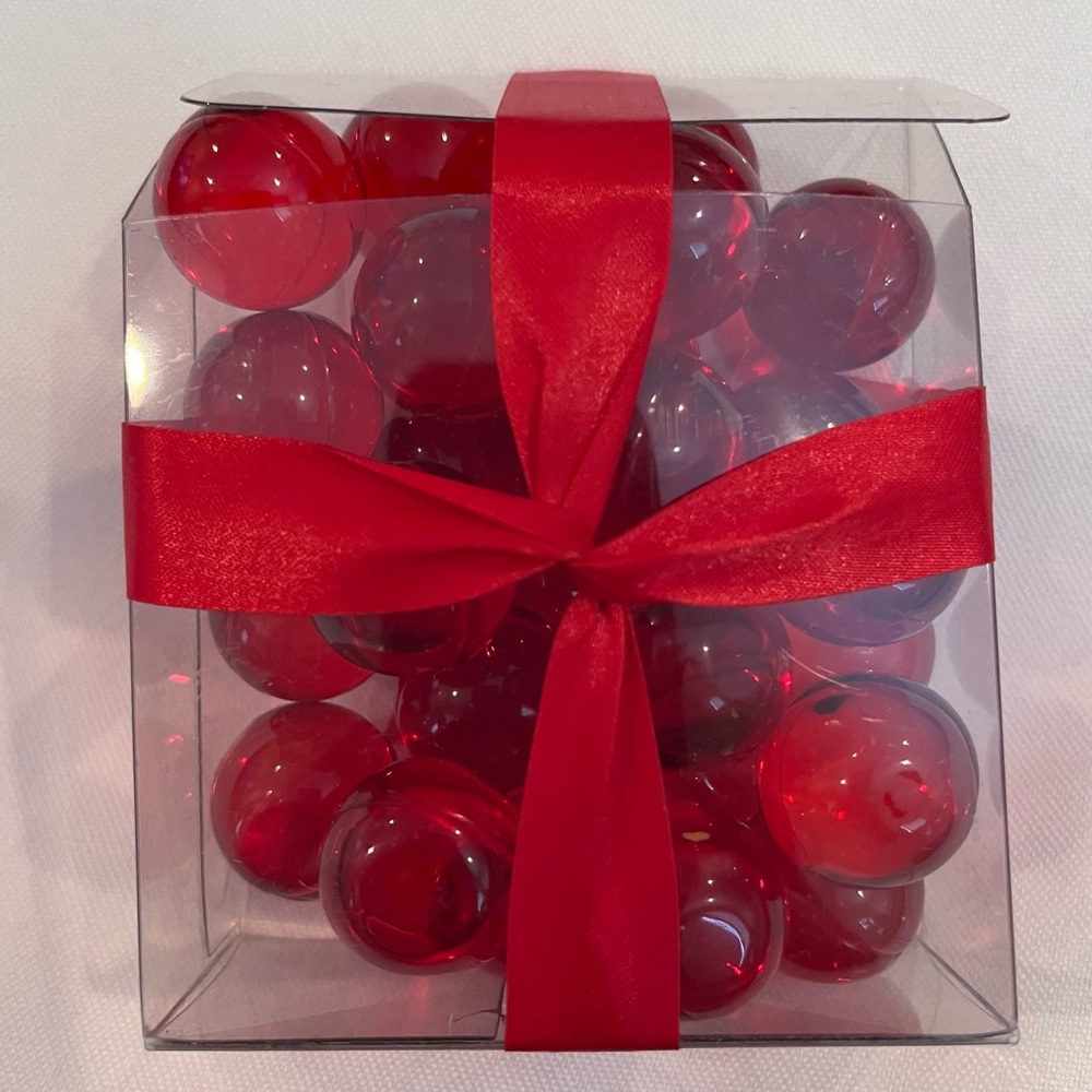 Bath Oil Beads 25 Red Transparent 3.9 g Circular Floral Fragrance Bath Pearls